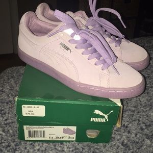 Pumas BRAND NEW NEVER WORN WITH BOX